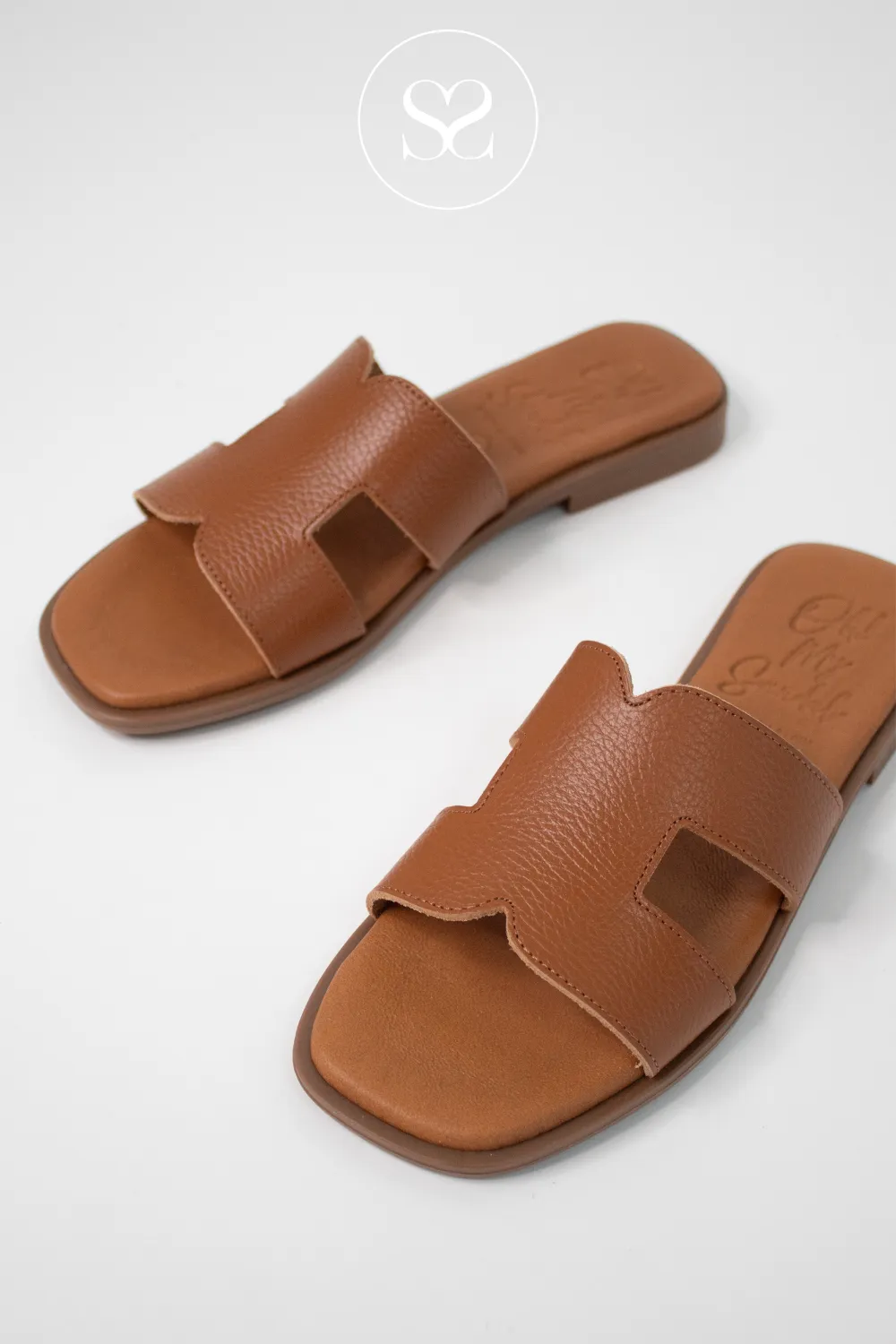 OH MY SANDALS 5580 TAN LEATHER SLIP-ON SANDALS