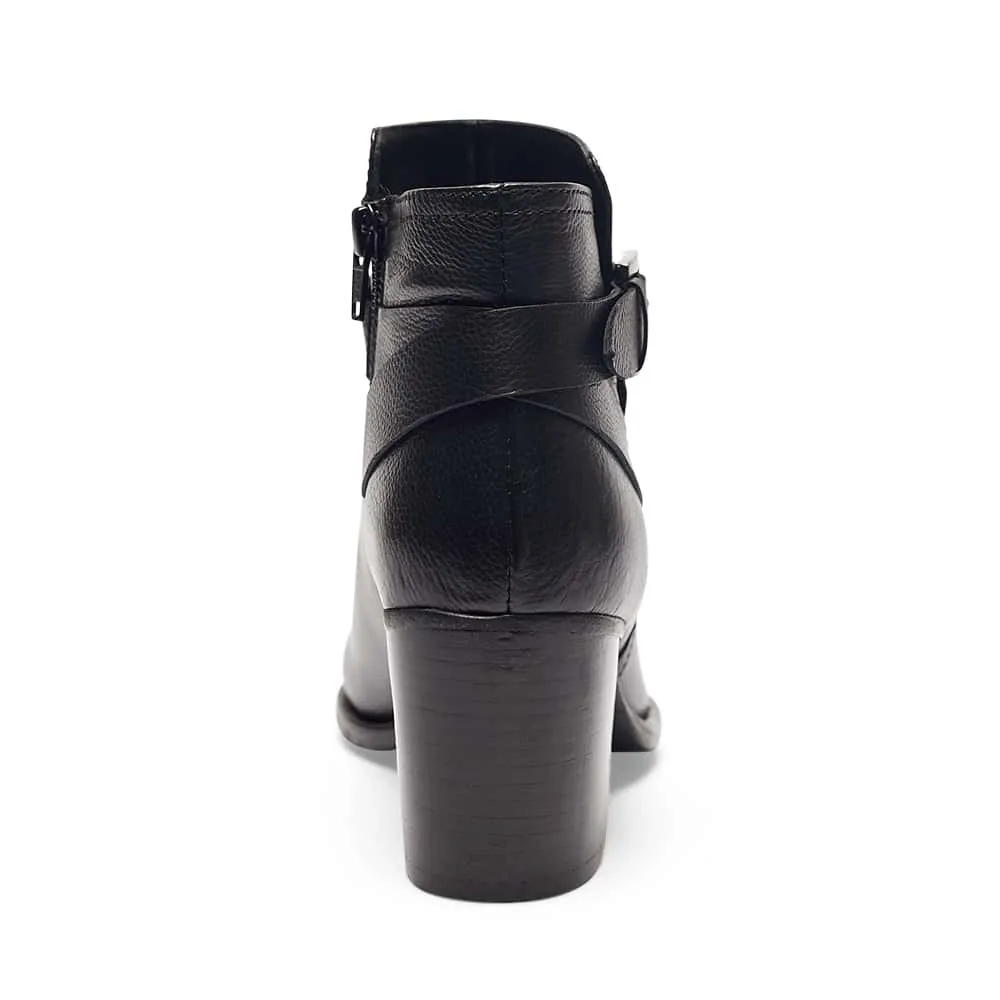 Tristan Boot in Black Leather