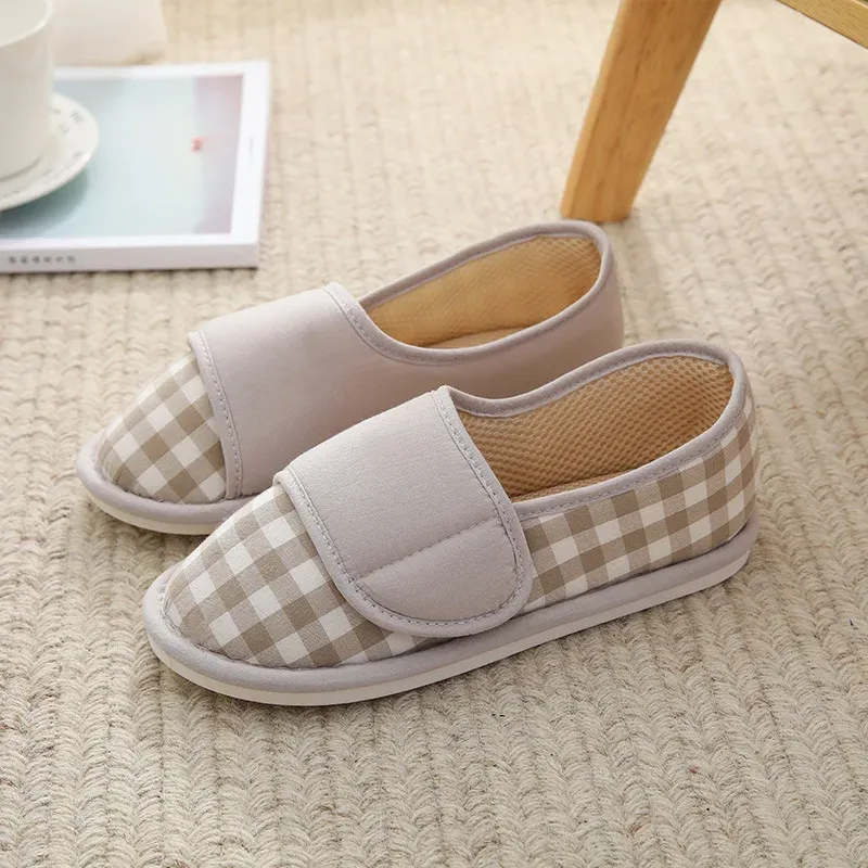 USS Shoes Raquel Women's Adjustable Closure Comfortable Slippers