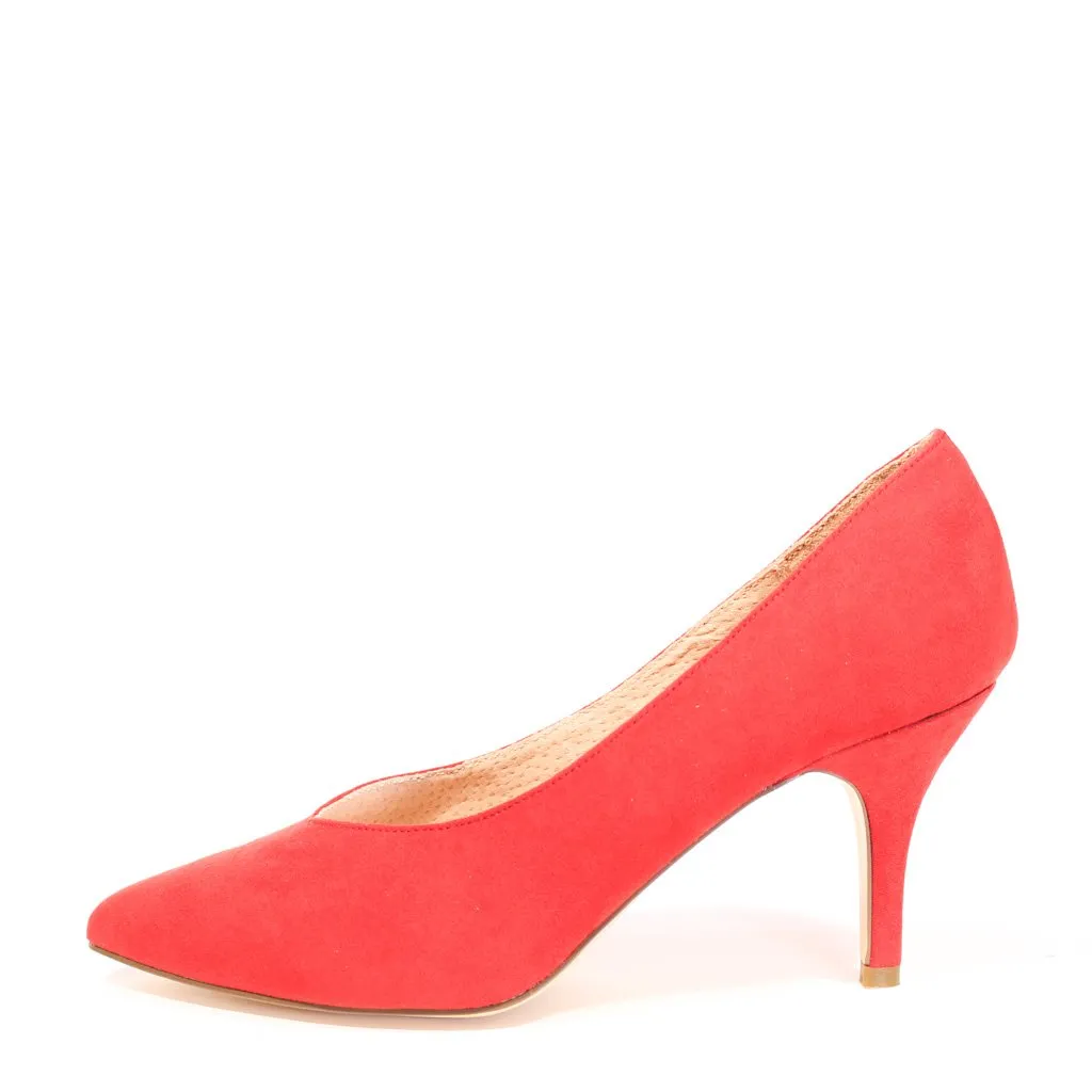 Vera Pointy Toe Pumps