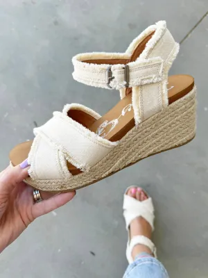 Very G Brista Sandals in Cream